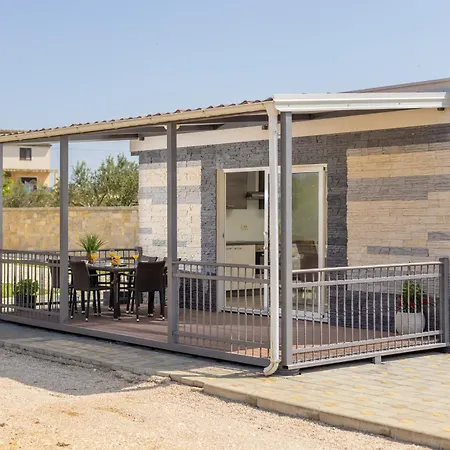 Tranquil Hideaway With Garden And Barbeque Casa de Férias *