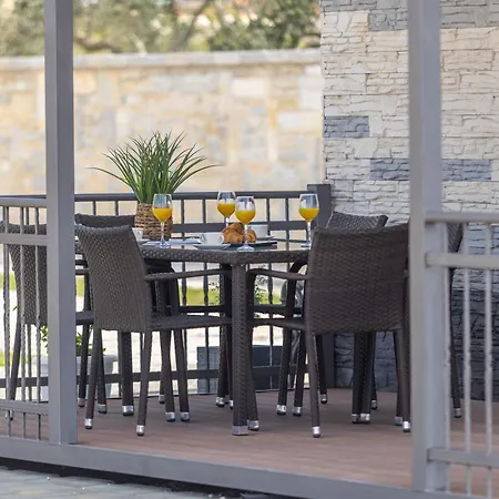 Casa de Férias Tranquil Hideaway With Garden And Barbeque Biograd Na Moru